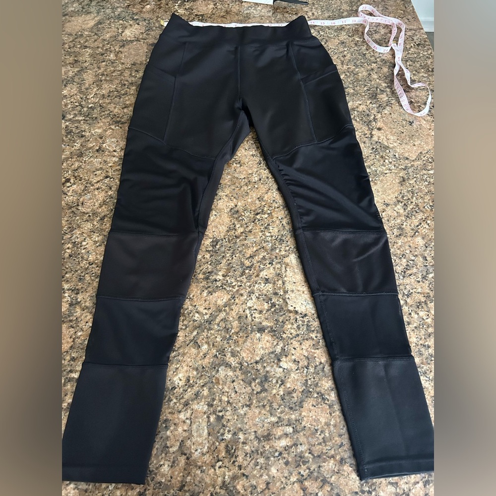 POP Fit Black Leggings